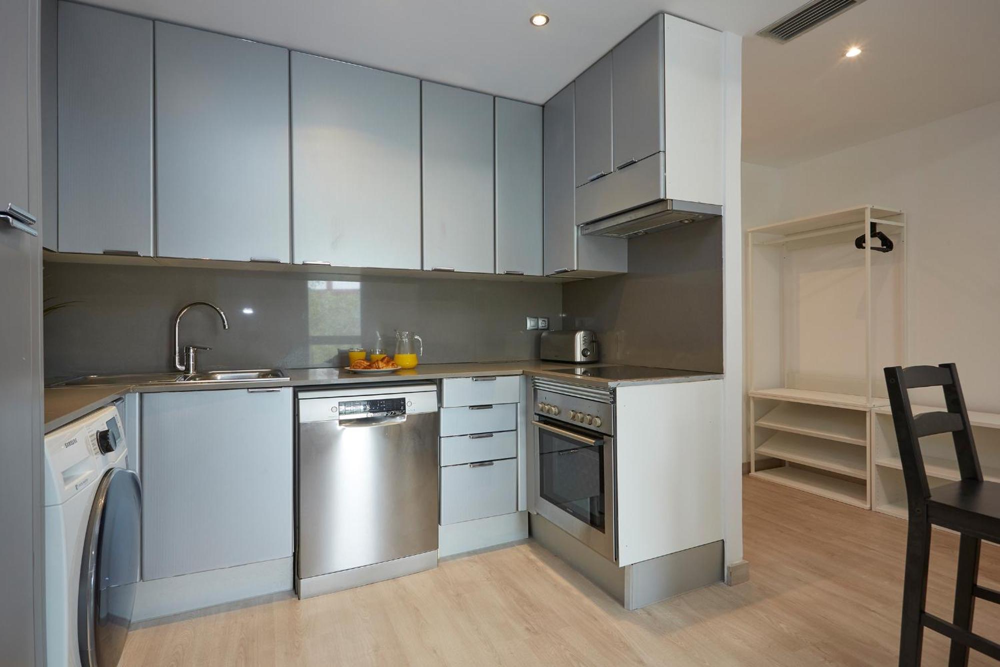 Three Bedroom Two Bathroom Apartment Close To Beach Barcelona Exterior foto